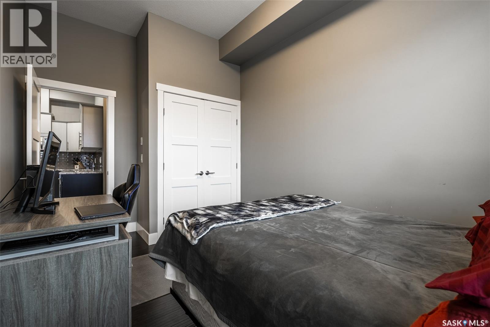 Single Family House Low rise for Sale in   Maningas BEND Saskatoon 