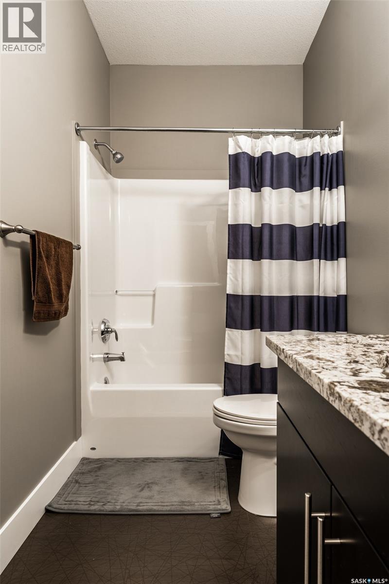 Single Family House Low rise for Sale in   Maningas BEND Saskatoon 