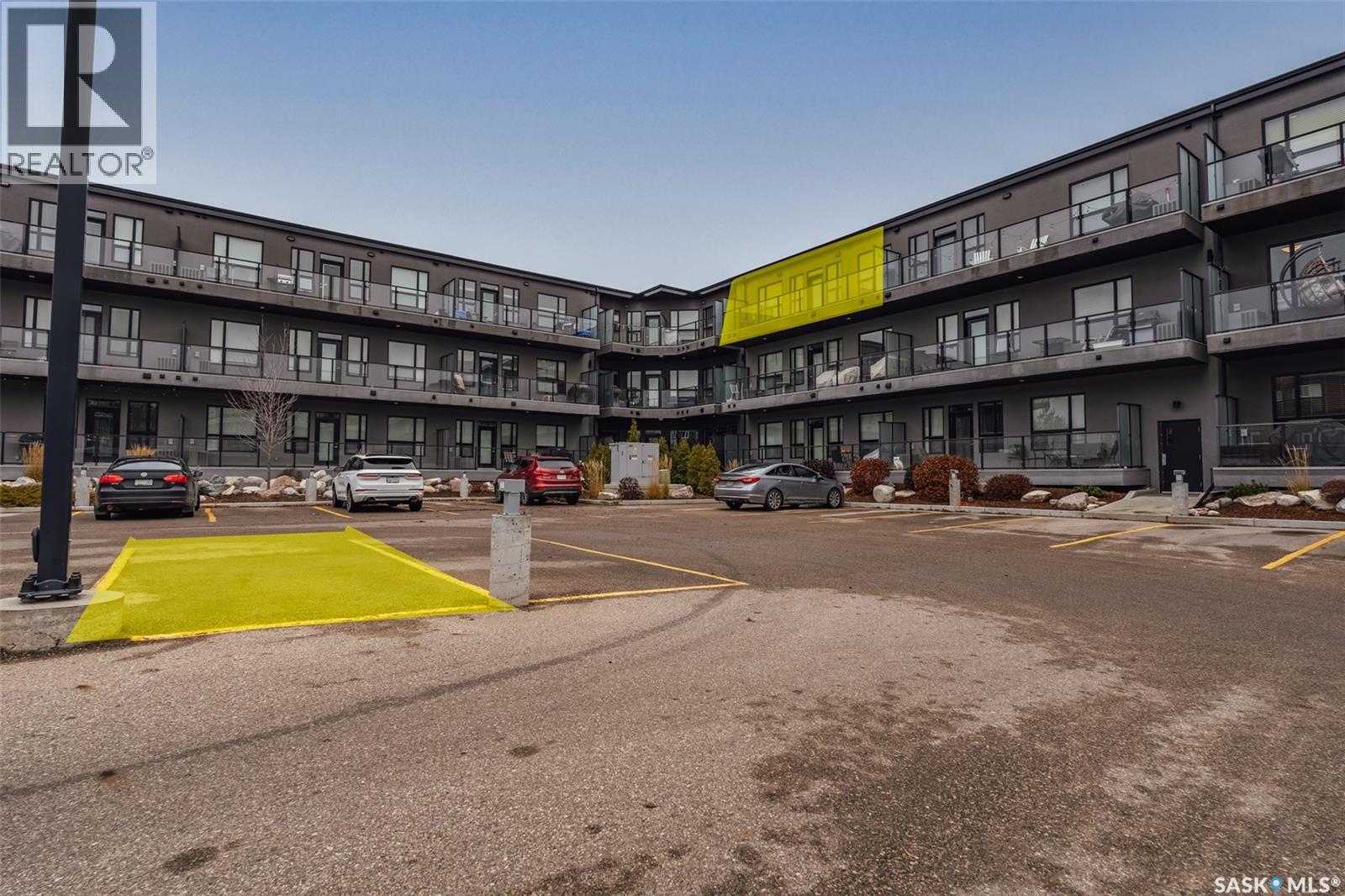 Single Family House Low rise for Sale in   Maningas BEND Saskatoon 