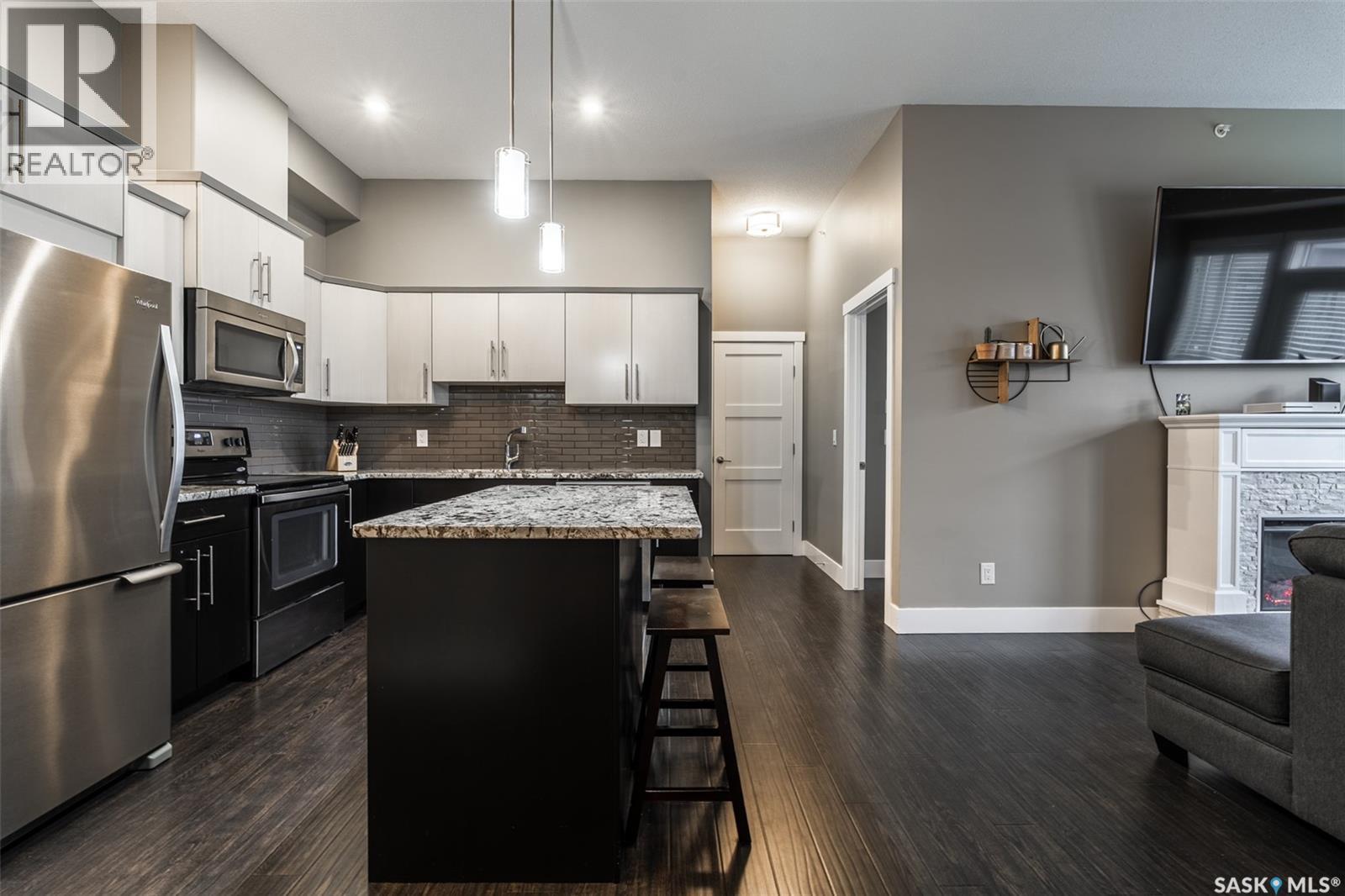 Single Family House Low rise for Sale in   Maningas BEND Saskatoon 