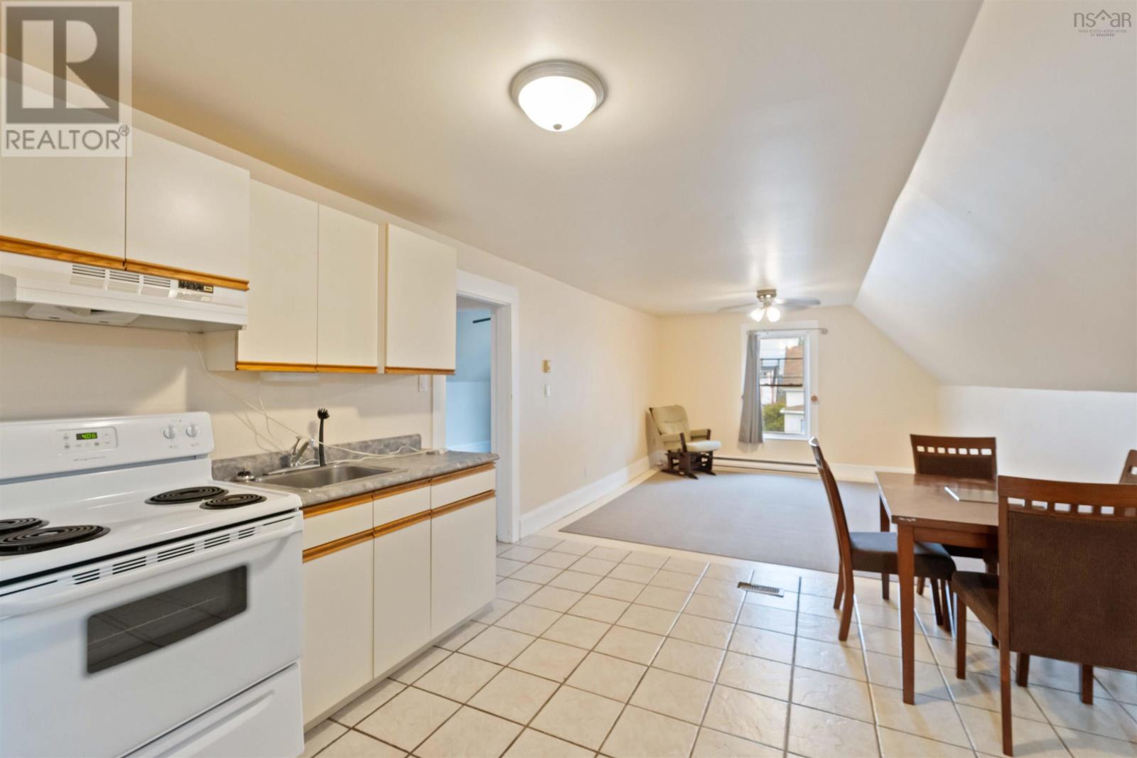 Property 29 of 42 of 19 Birch Street