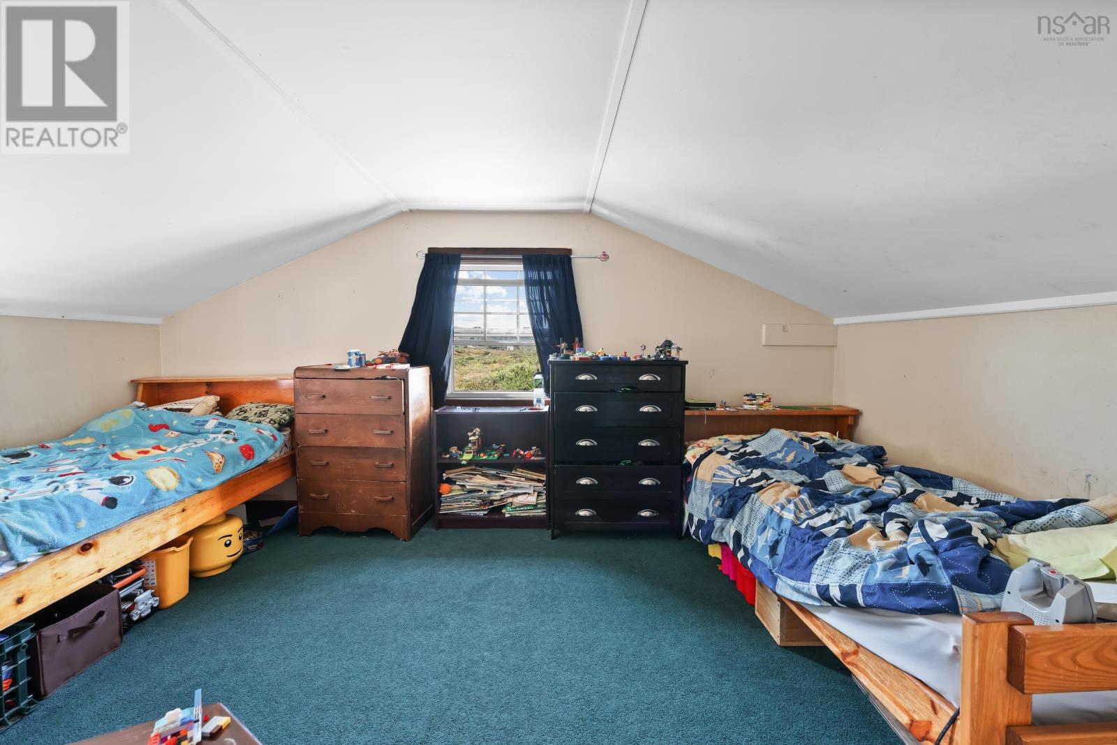 Property 27 of 49 of 171 173 Overcove Road