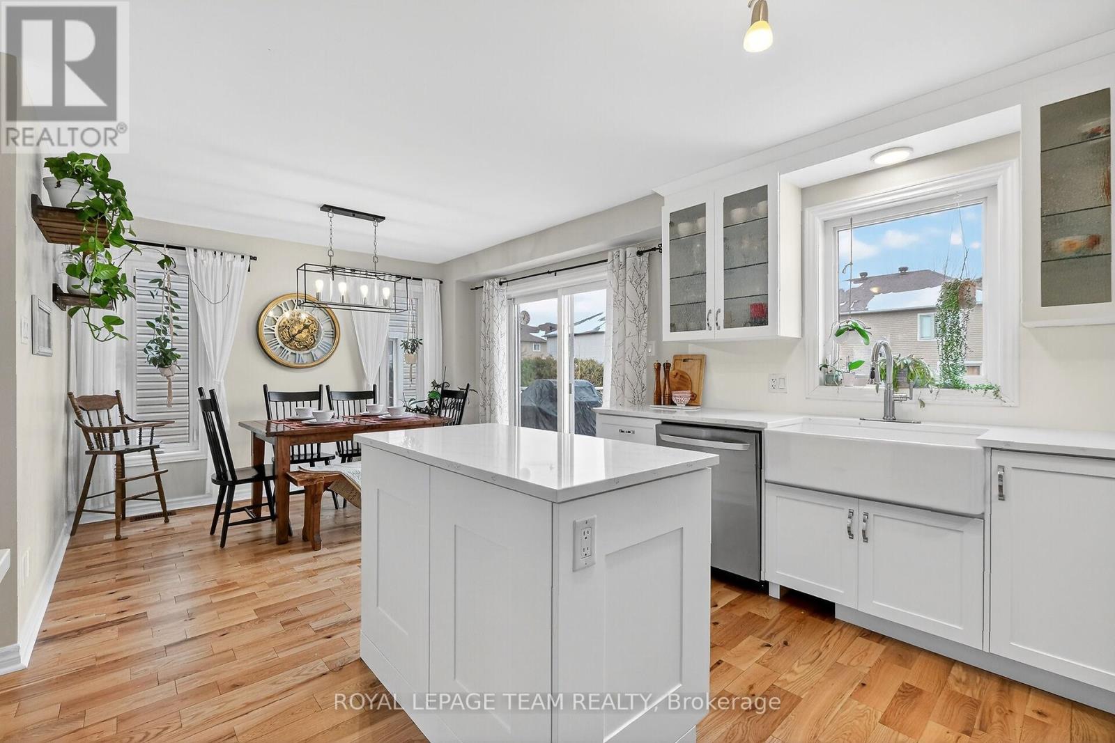 110 MAYER STREET - 15