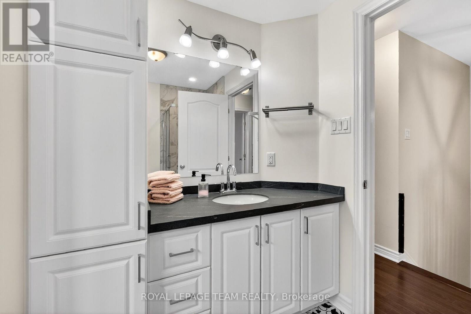 110 MAYER STREET - 30