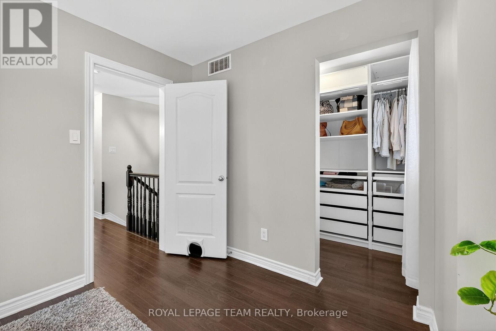 110 MAYER STREET - 34