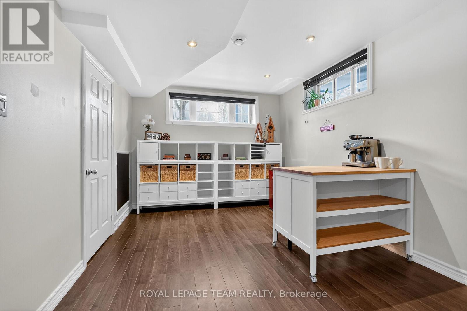 110 MAYER STREET - 37