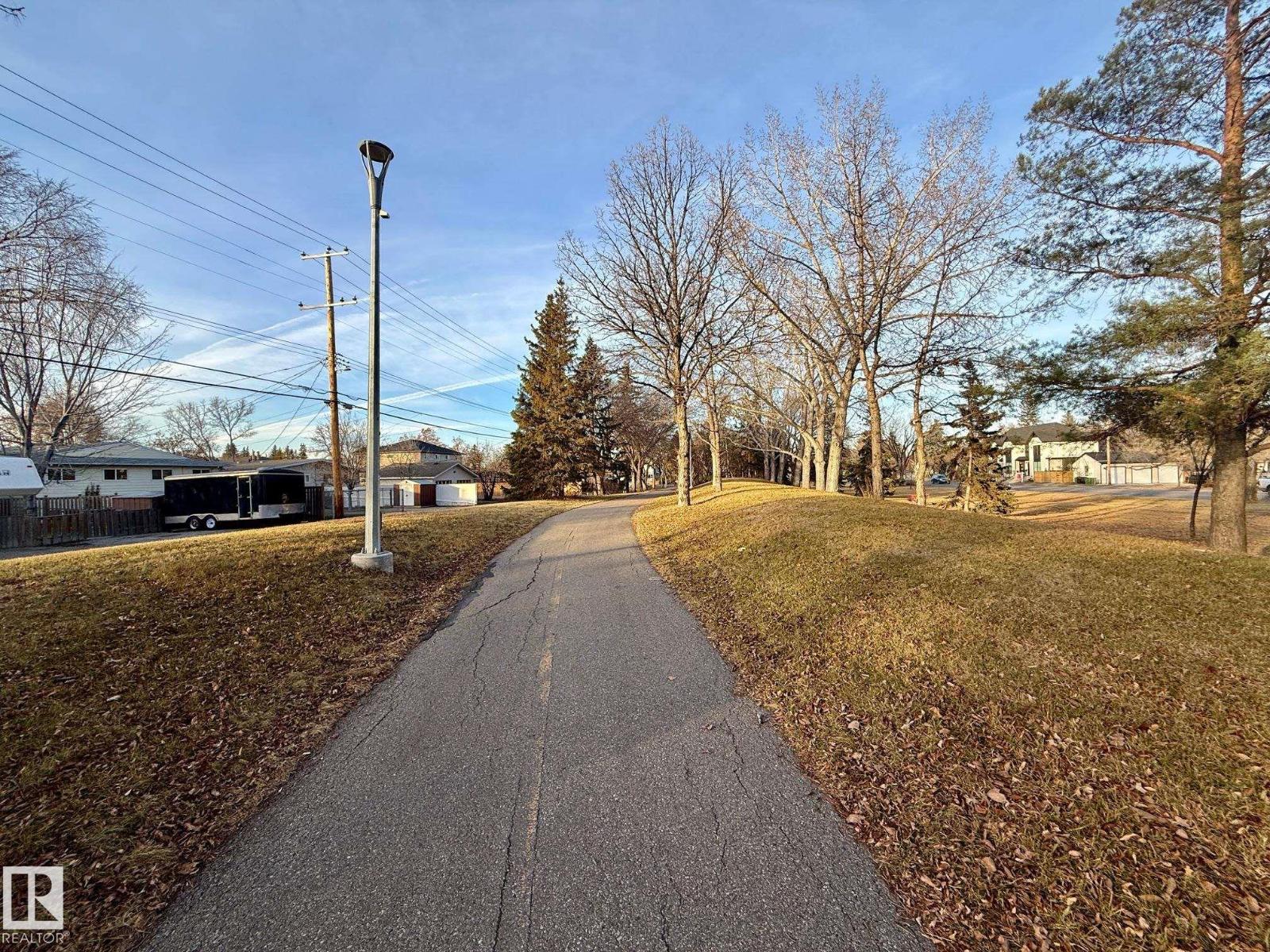 10307 150 ST NW, Edmonton