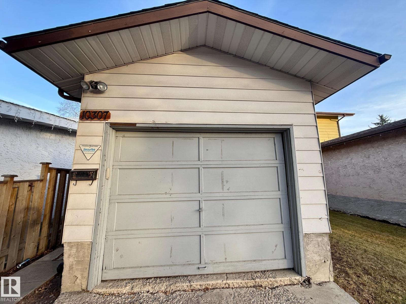 10307 150 ST NW, Edmonton