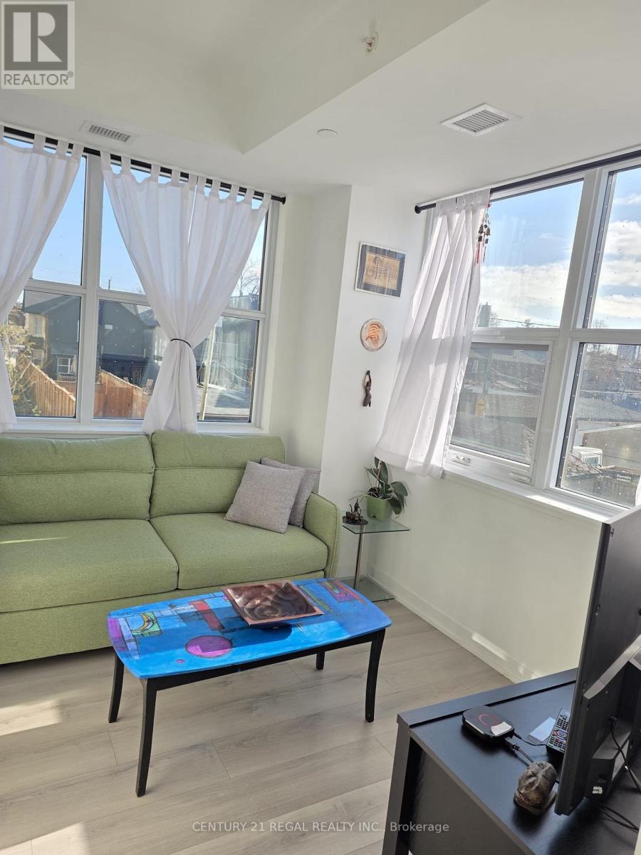 #207 1787 ST CLAIR AVE W. AVENUE - 10