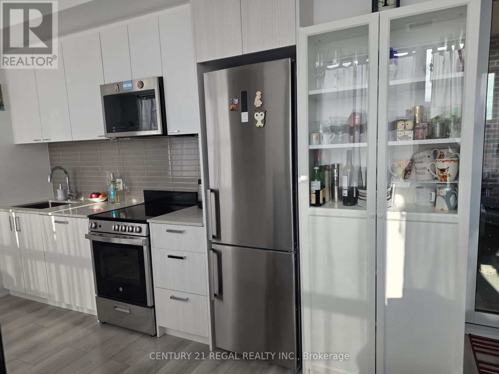 #207 1787 ST CLAIR AVE W. AVENUE - 11