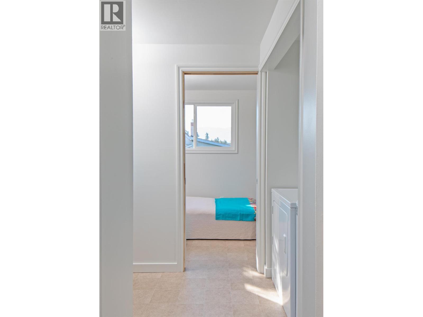 511 10TH Avenue S, Creston