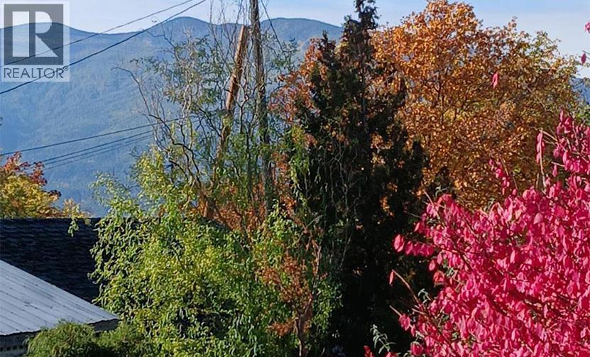 511 10TH Avenue S, Creston