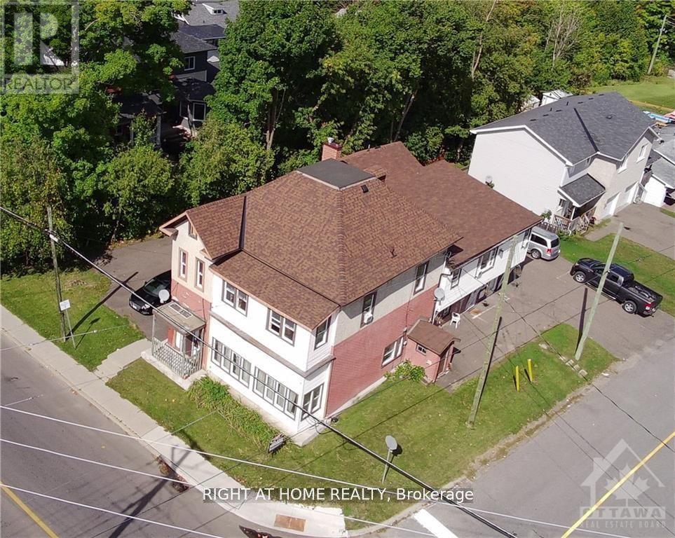 229 ELGIN STREET W - 1