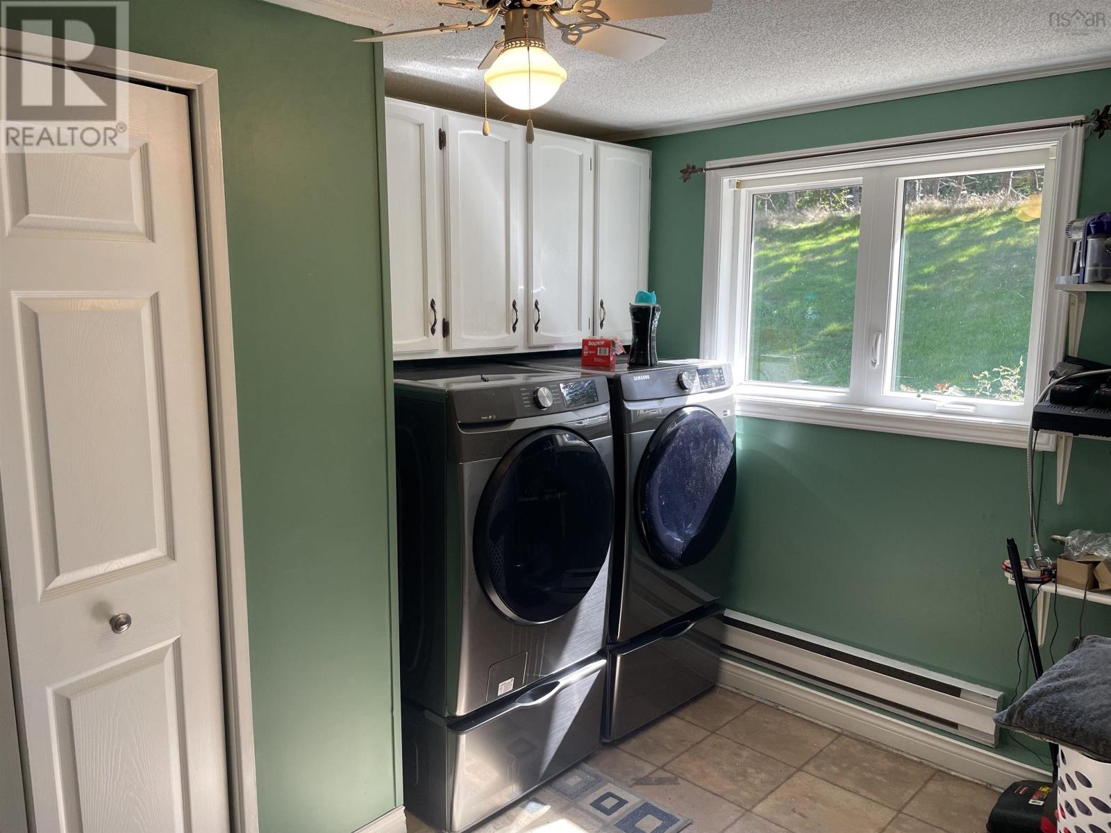 Property 25 of 30 of 3836 105 Highway