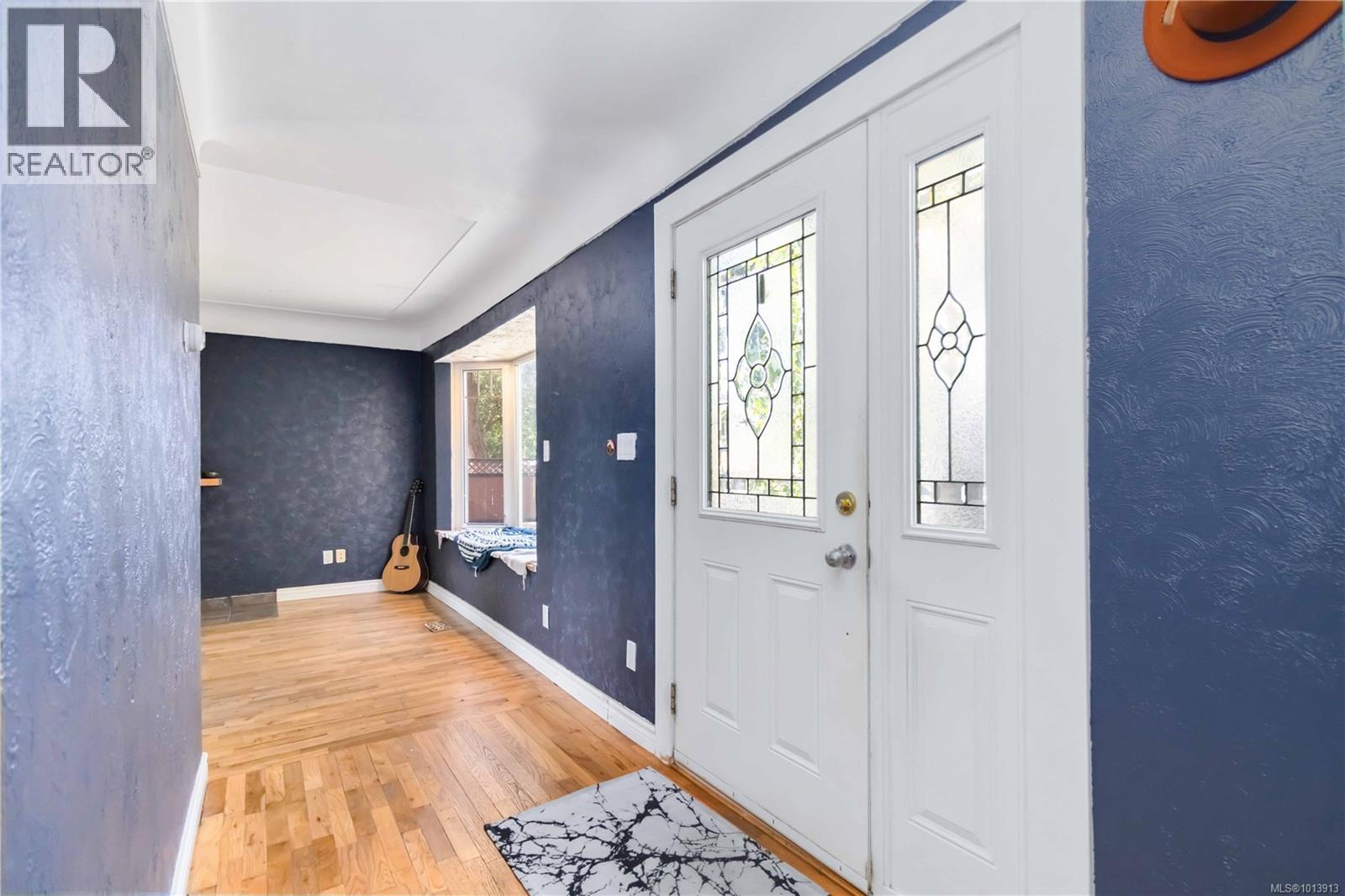 A 3365 Painter Rd, Colwood