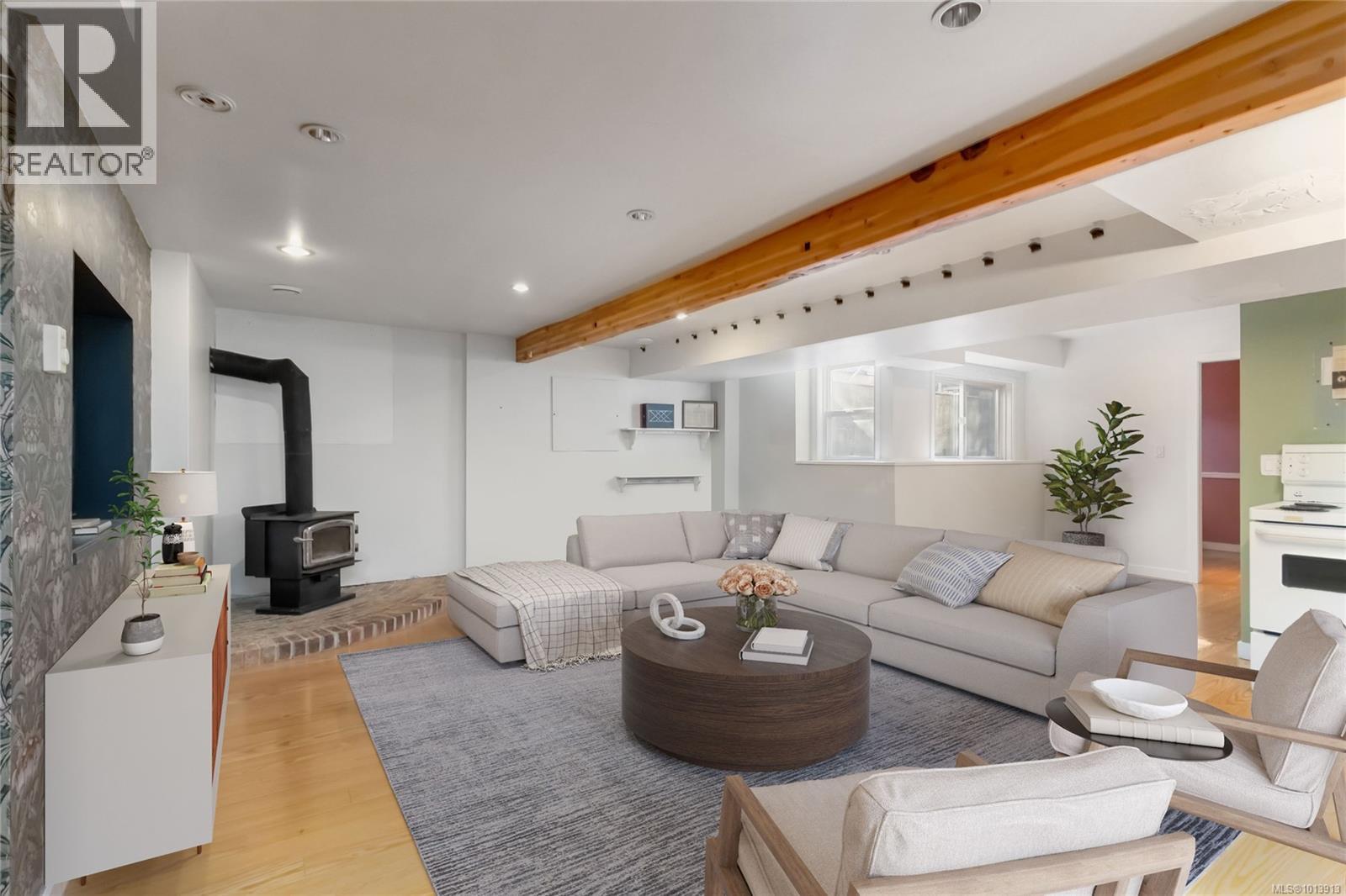 A 3365 Painter Rd, Colwood