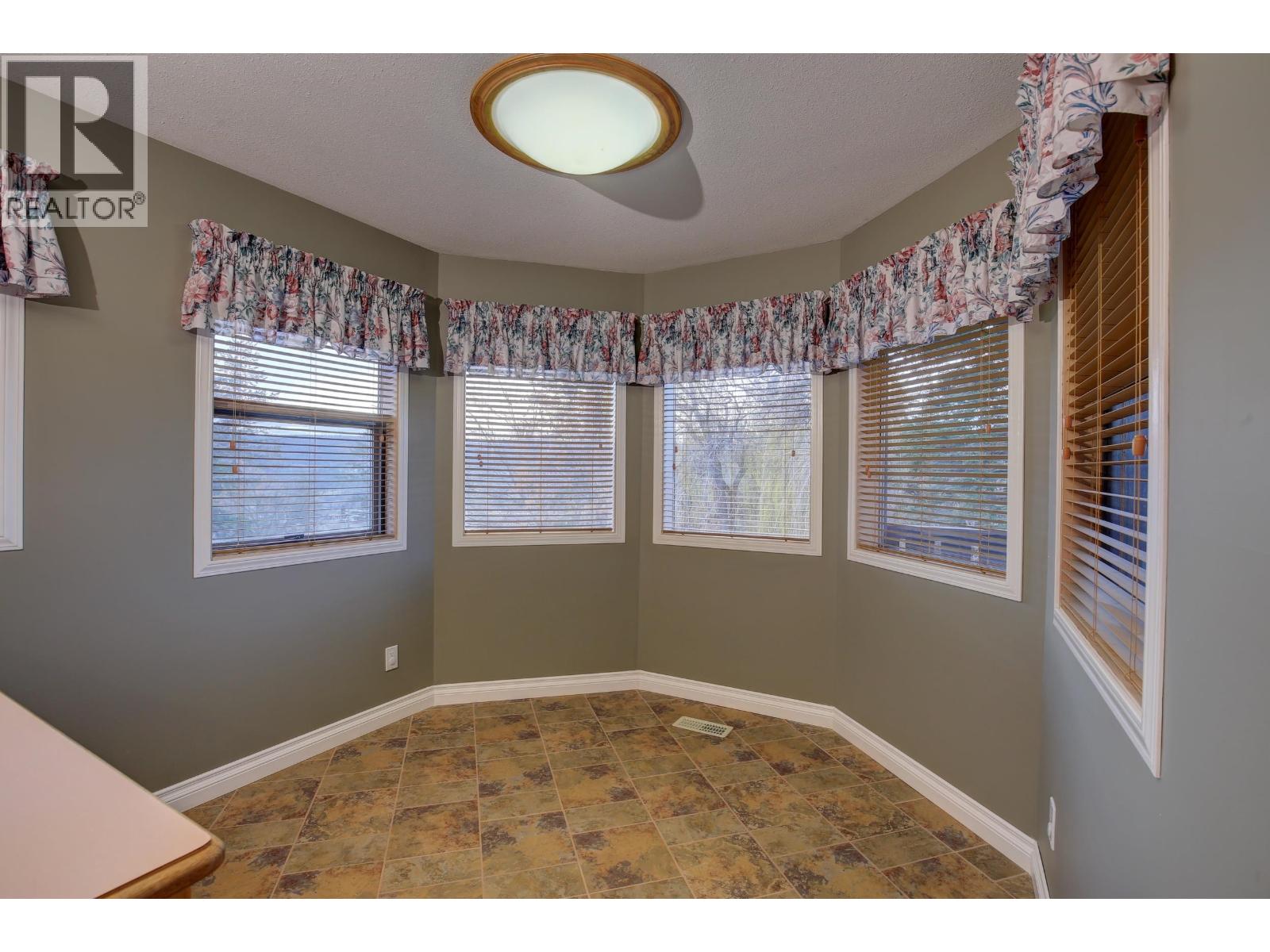 599 PEARKES DRIVE, Williams Lake