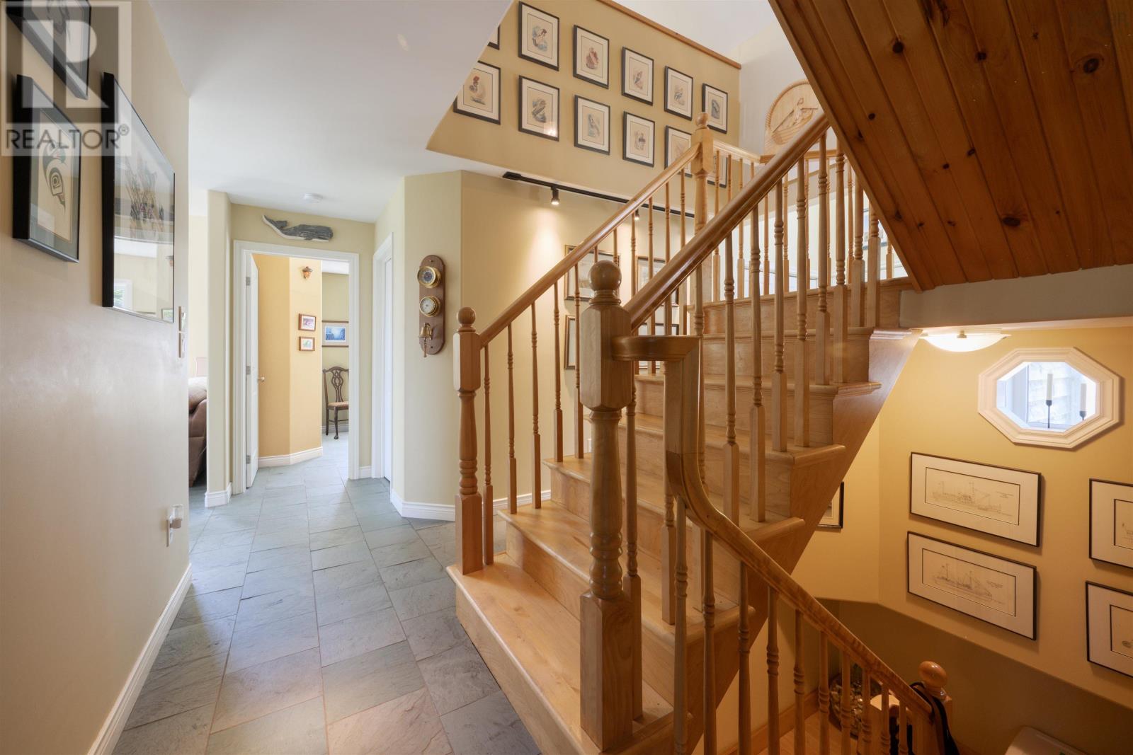 Property 7 of 48 of 55 Lintlops Road