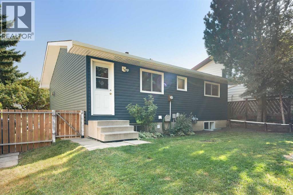 Single Family House Bungalow for Sale in  Bearberry Crescent NW Beddington Heights Calgary 