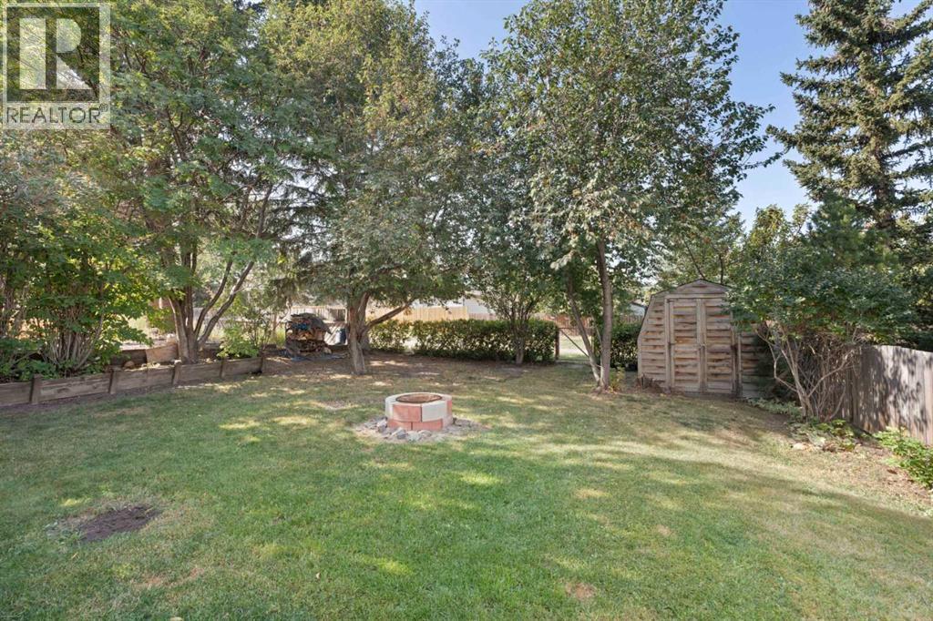 Single Family House Bungalow for Sale in  Bearberry Crescent NW Beddington Heights Calgary 