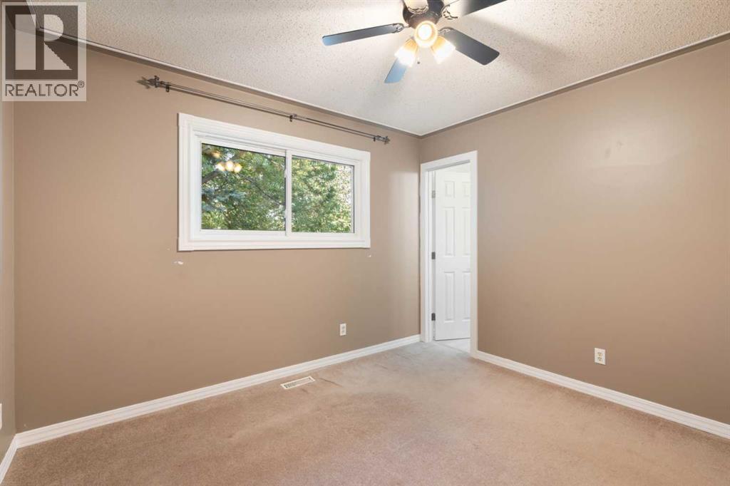 Single Family House Bungalow for Sale in  Bearberry Crescent NW Beddington Heights Calgary 