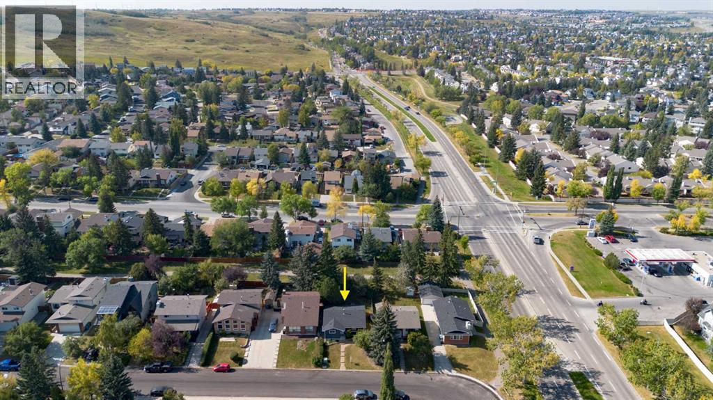Single Family House Bungalow for Sale in  Bearberry Crescent NW Beddington Heights Calgary 