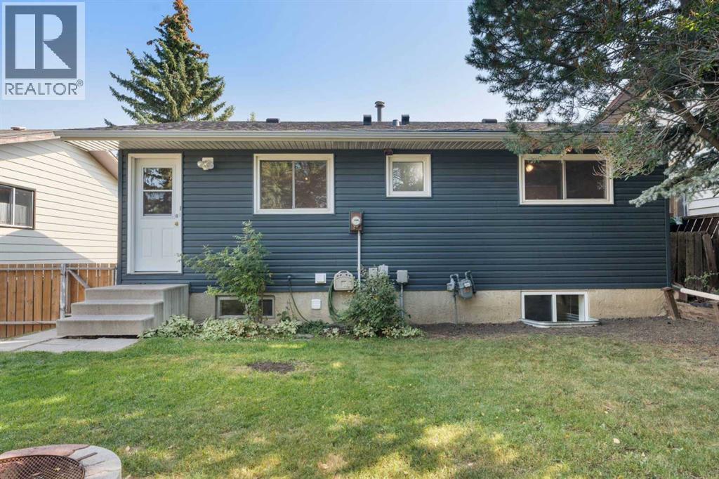 Single Family House Bungalow for Sale in  Bearberry Crescent NW Beddington Heights Calgary 