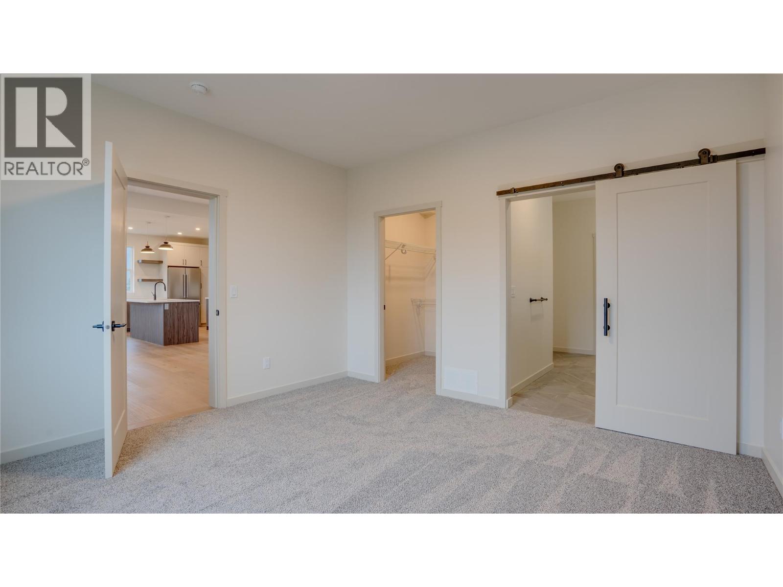 2123 Mountain View Avenue, Lumby