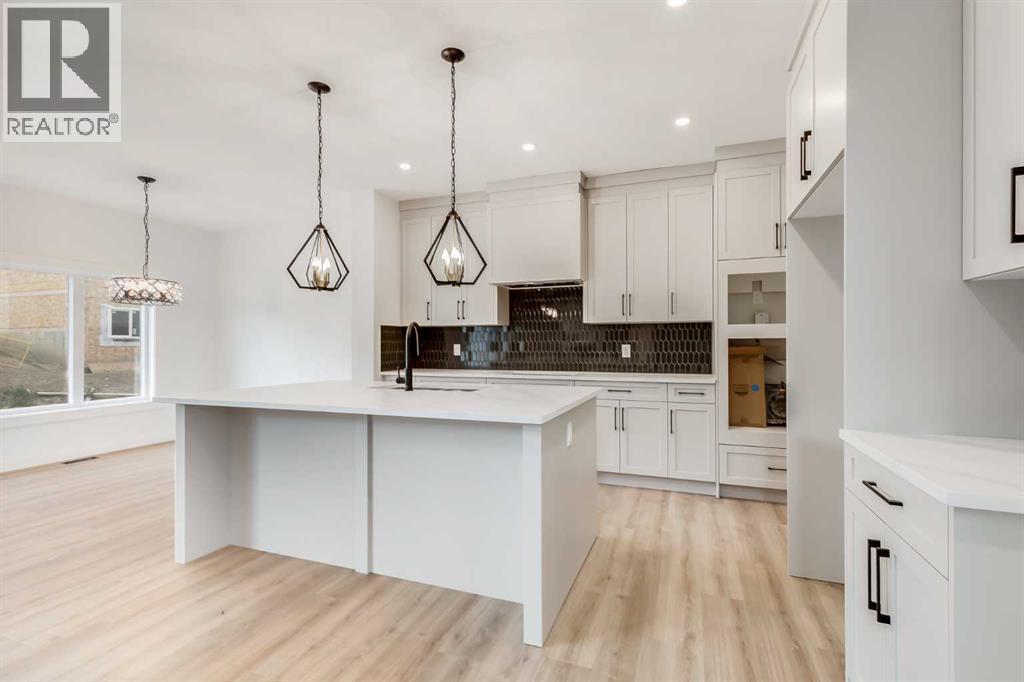 460 Rivercrest View, Cochrane