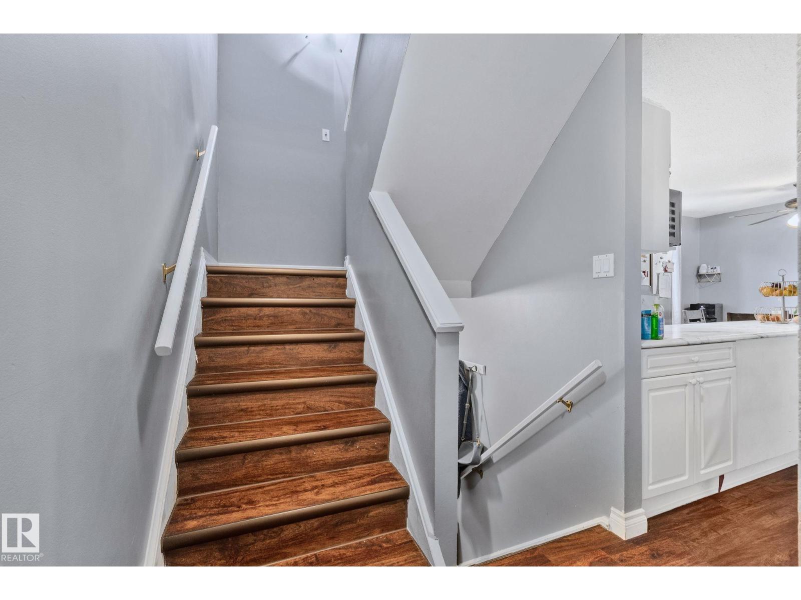 44 GARDEN CR, St. Albert