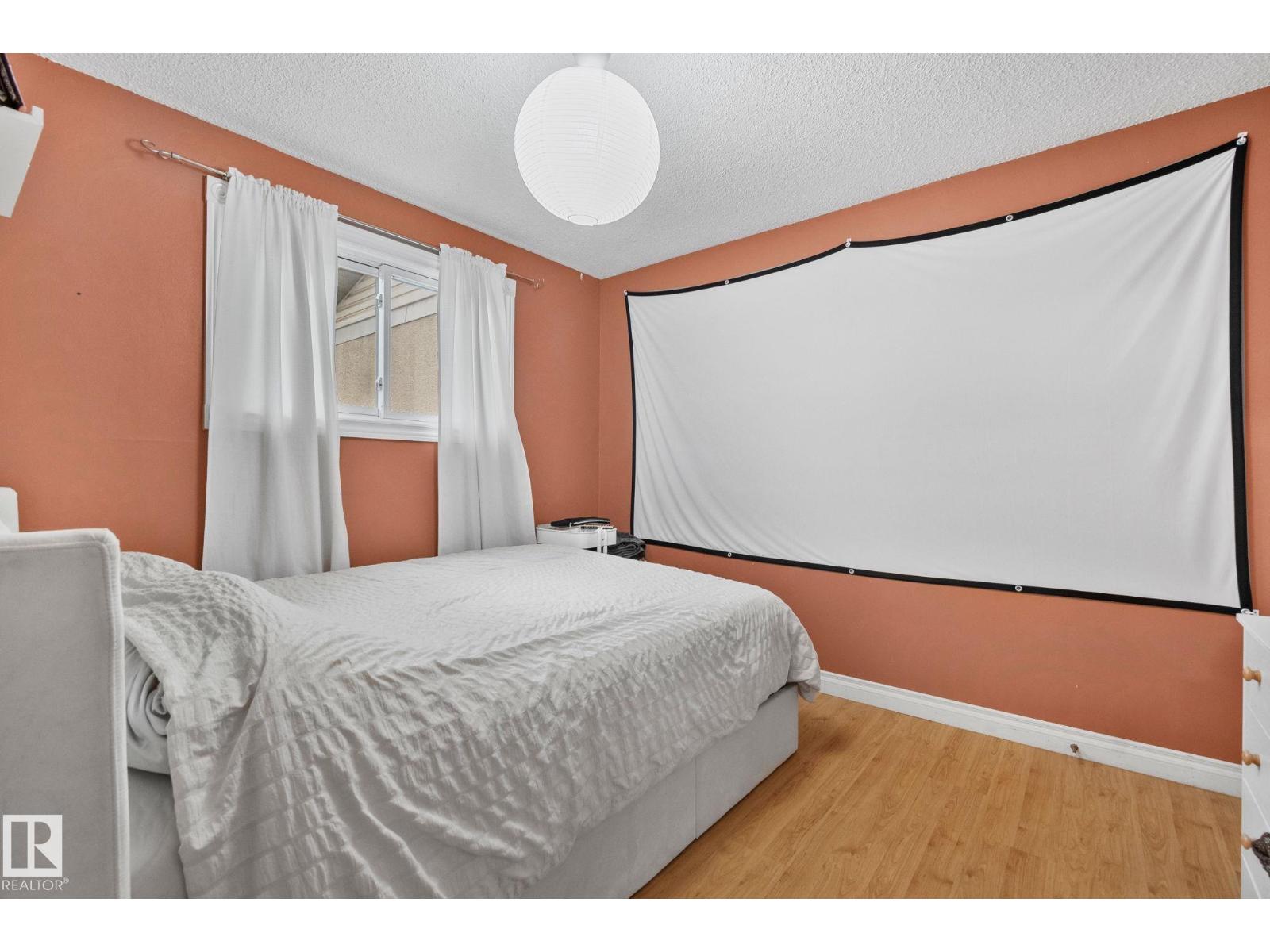 44 GARDEN CR, St. Albert