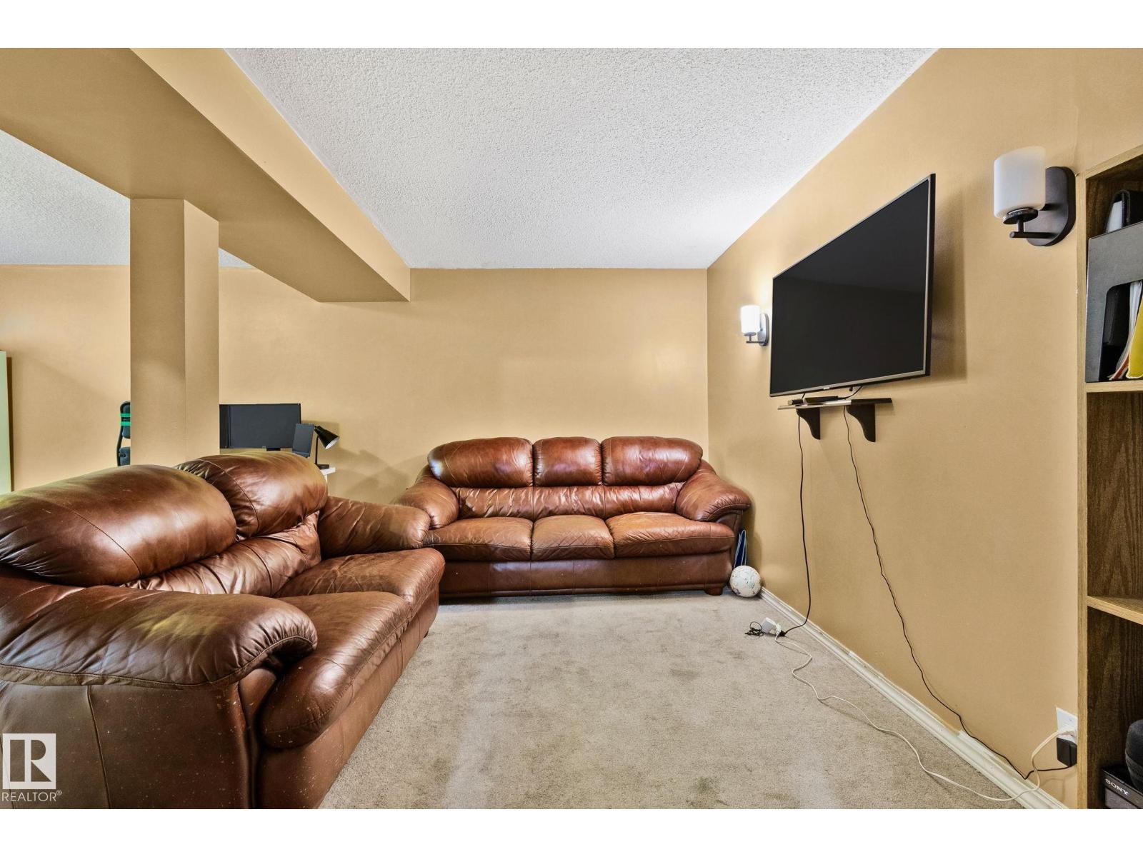 44 GARDEN CR, St. Albert