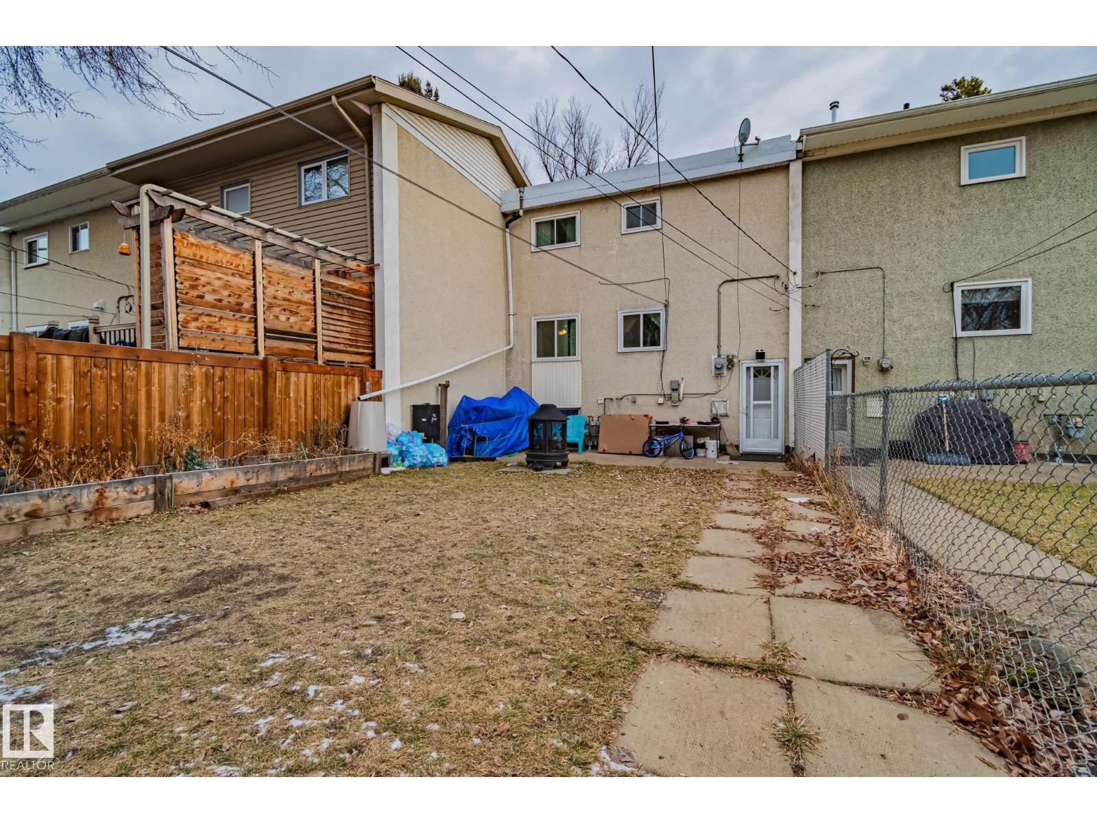 44 GARDEN CR, St. Albert