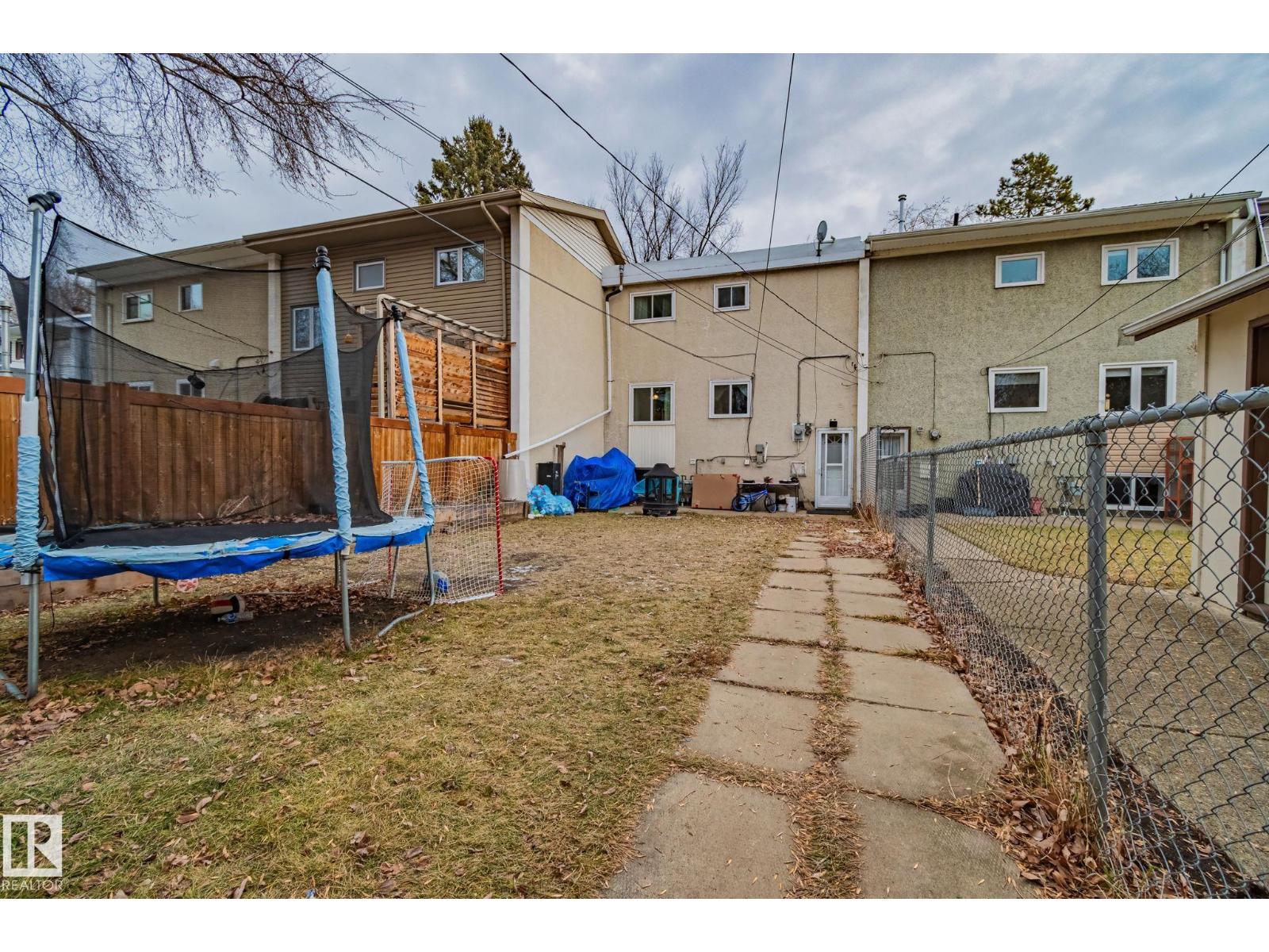 44 GARDEN CR, St. Albert