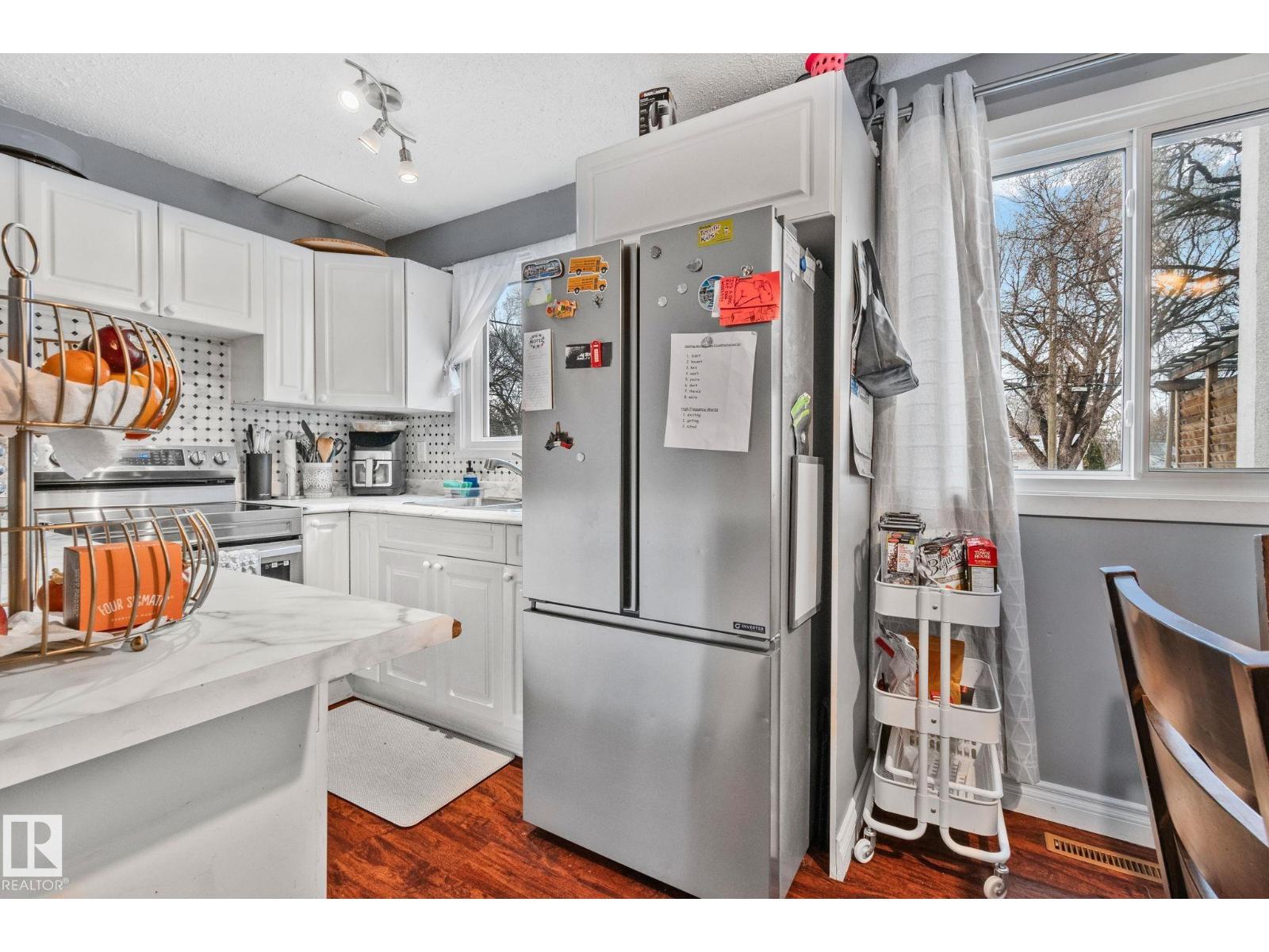 44 GARDEN CR, St. Albert