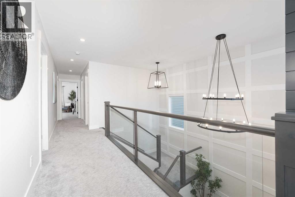 8 Vantage Drive, Cochrane