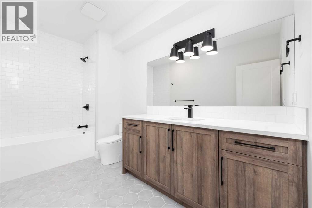 8 Vantage Drive, Cochrane