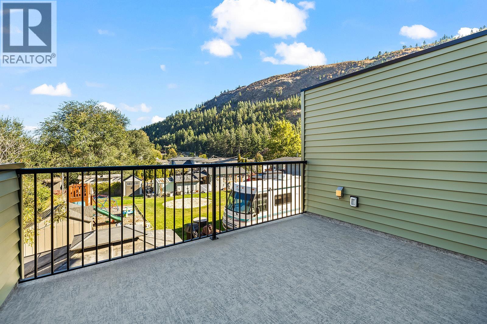  2709 Hewl Road, West Kelowna
