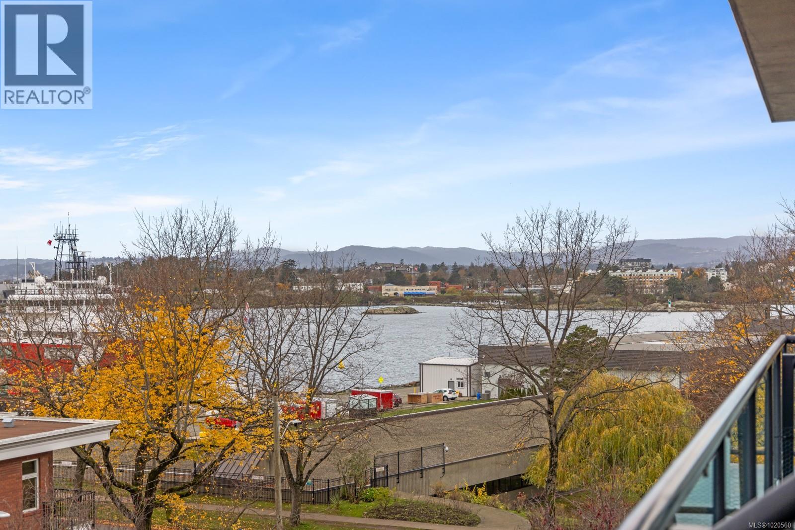 413 21 Erie St, Victoria