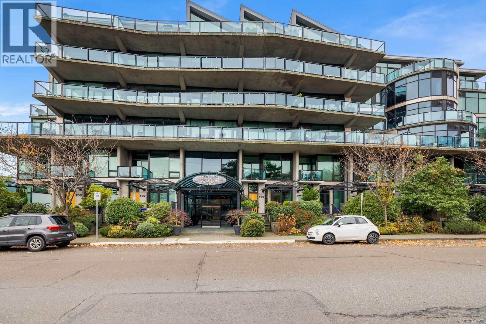 413 21 Erie St, Victoria