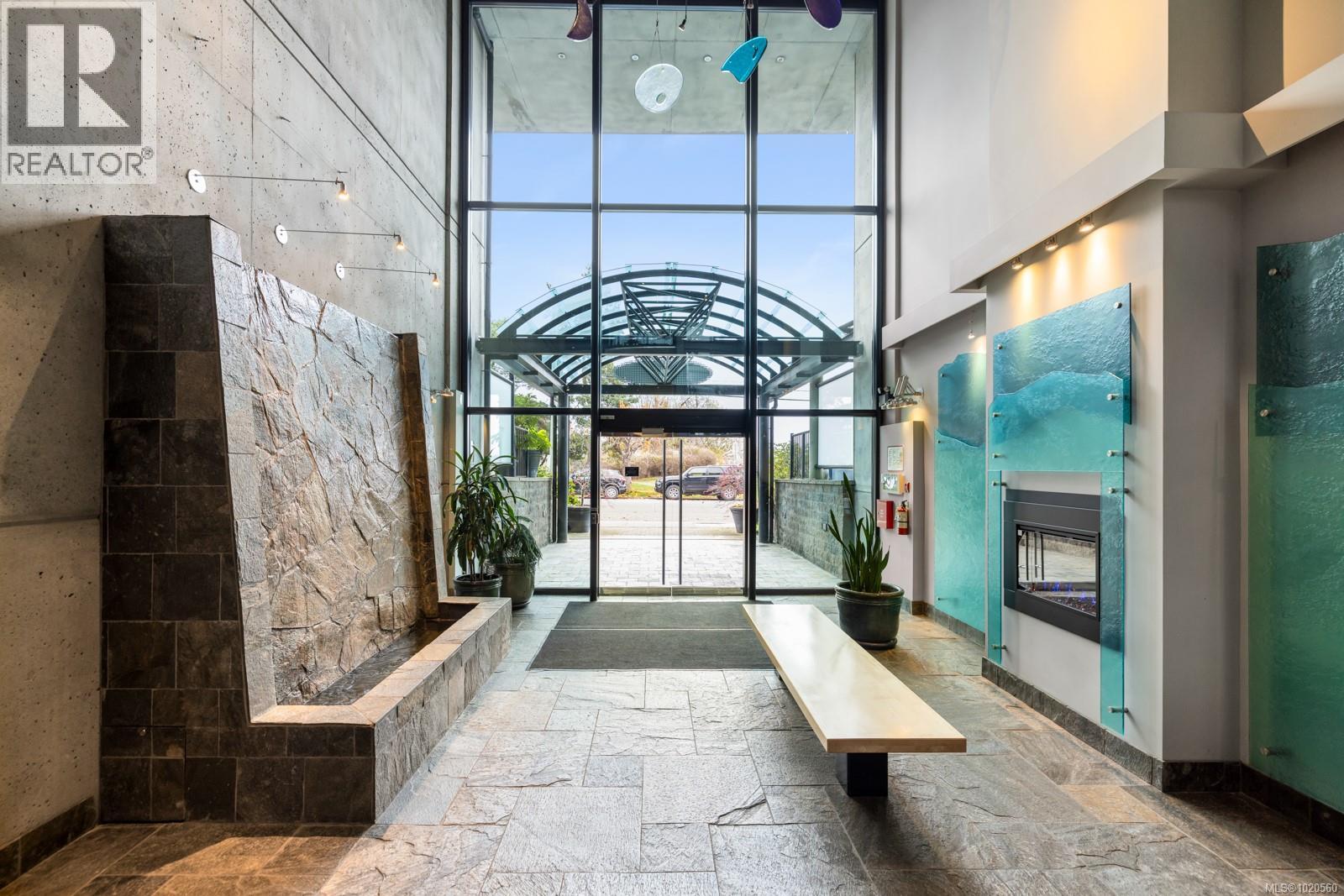 413 21 Erie St, Victoria