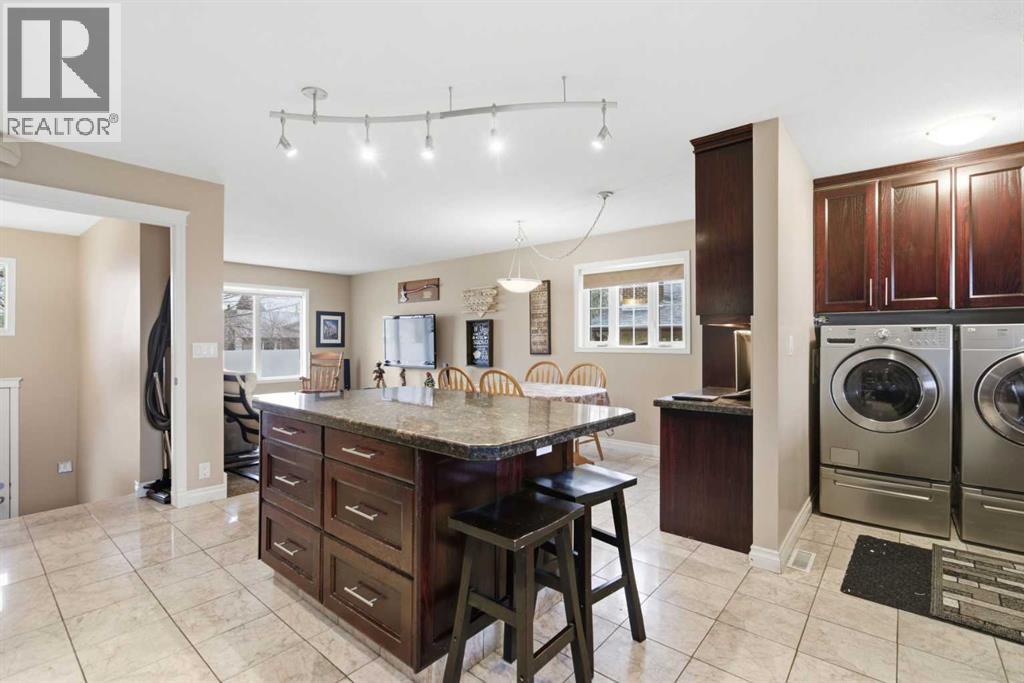 Single Family House Bi-level for Sale in  Whitehorn Drive NE Whitehorn Calgary 