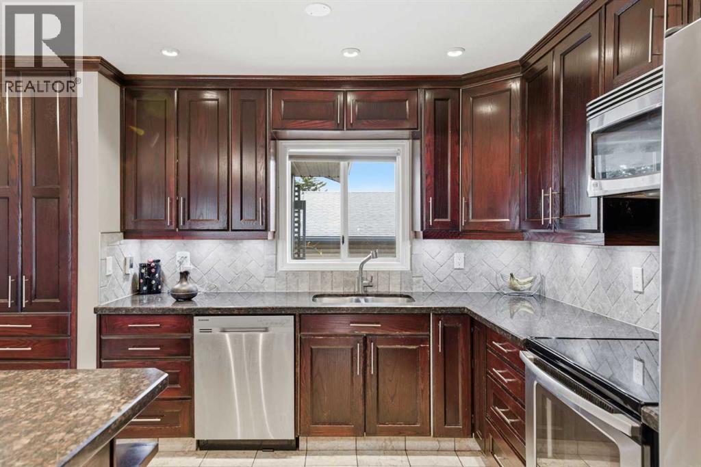 Single Family House Bi-level for Sale in  Whitehorn Drive NE Whitehorn Calgary 