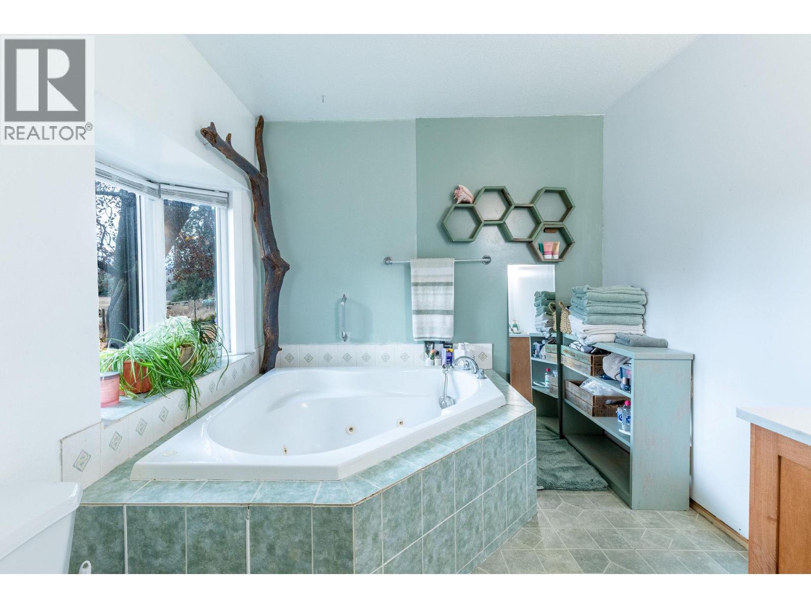 4638 SAMUELSON ROAD - 10