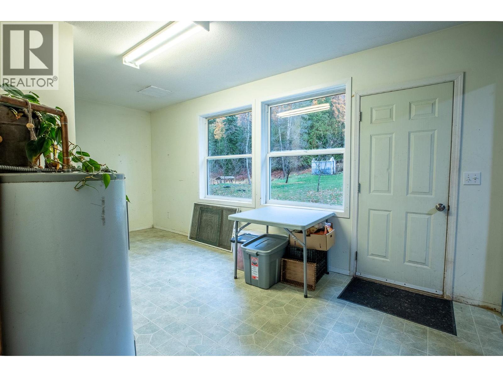 4638 Samuelson Road - 15