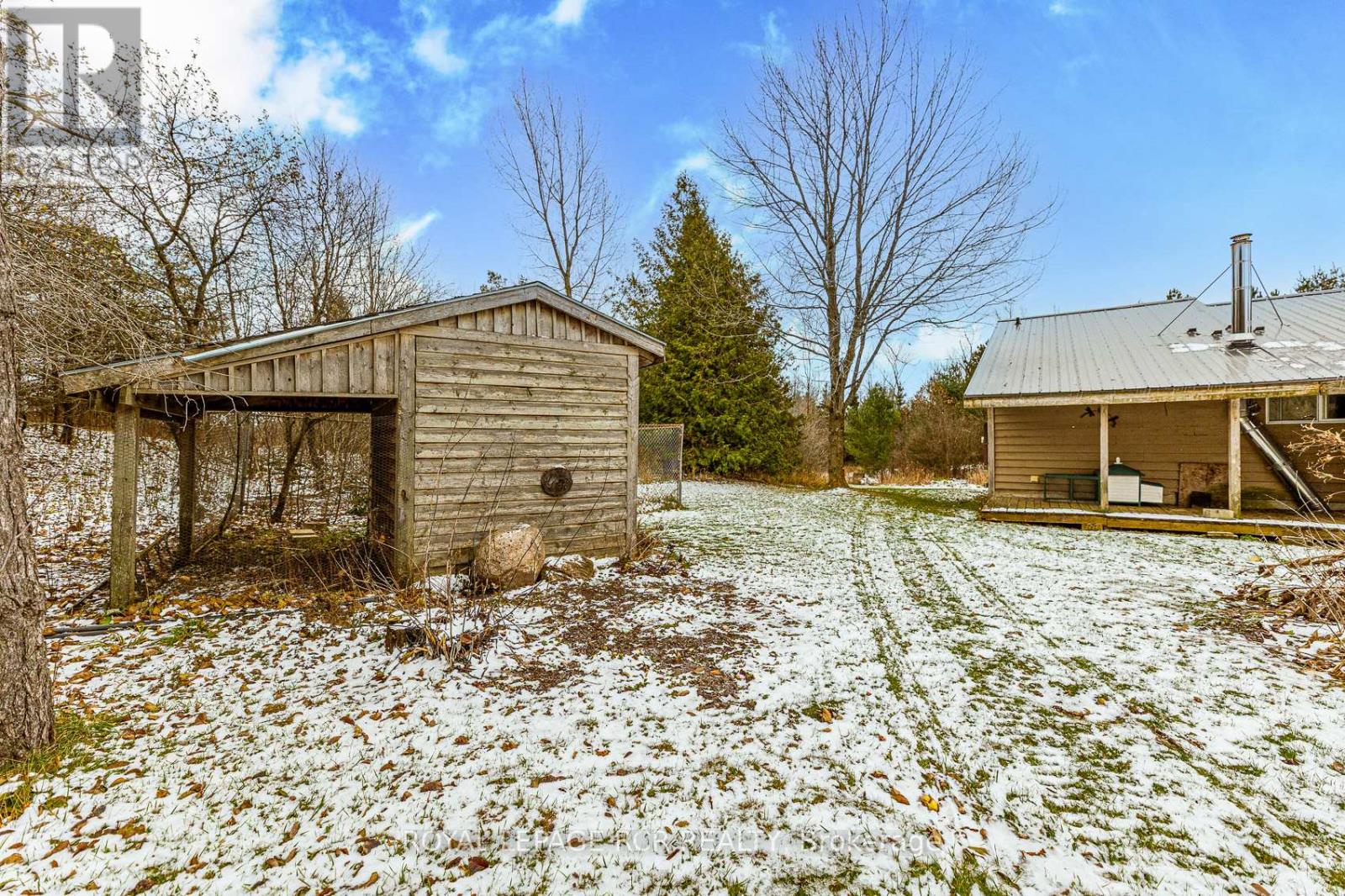 573106 SOUTHGATE SIDEROAD 57 - 27