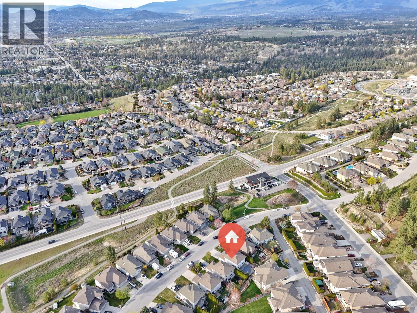  667 South Crest Drive, Kelowna