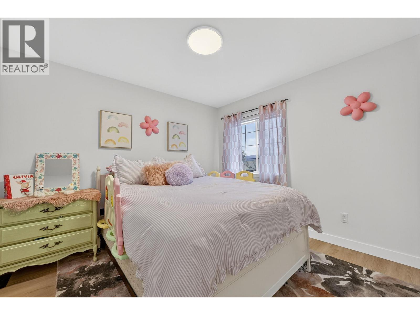  667 South Crest Drive, Kelowna