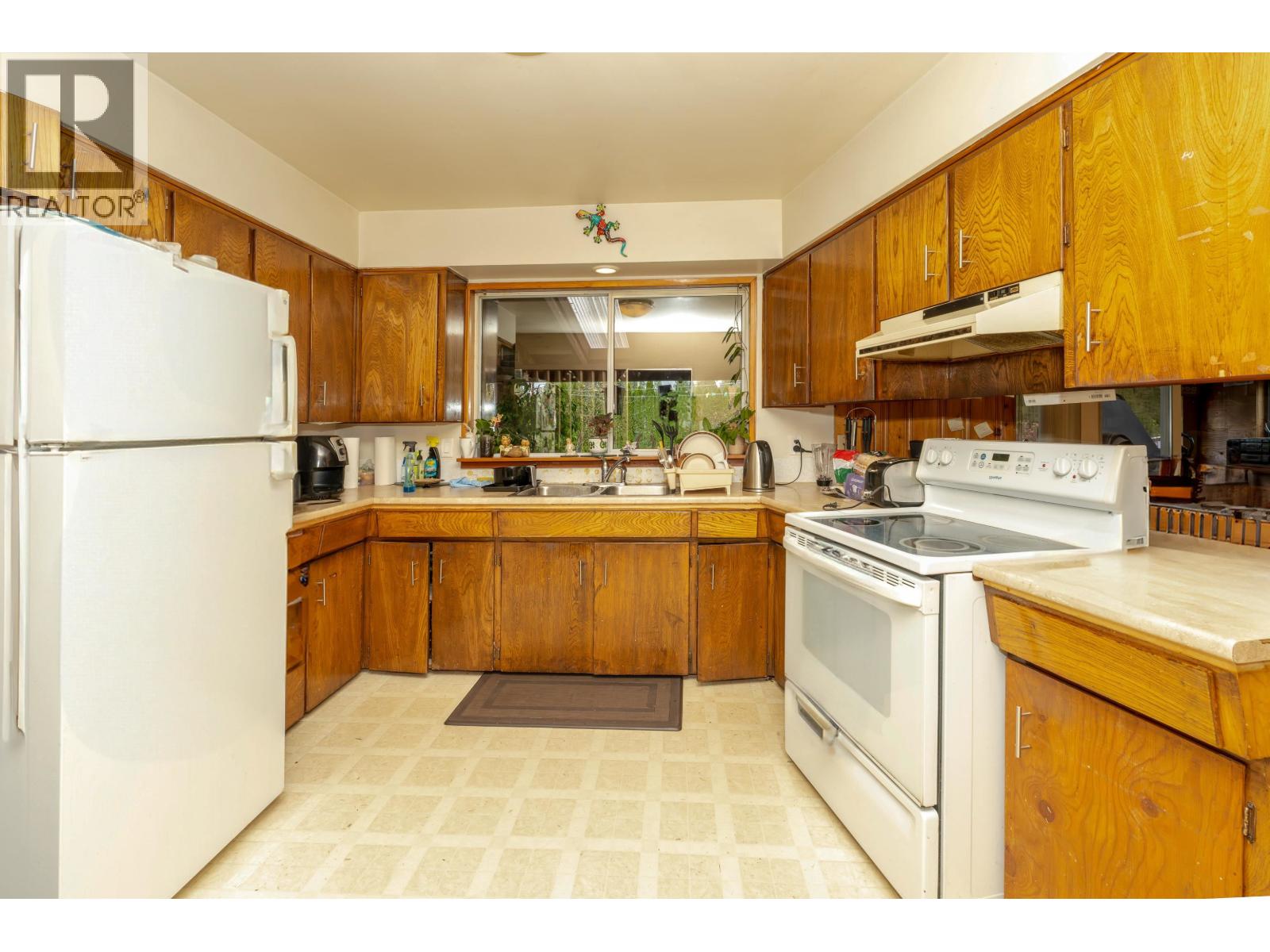 12250 SKILLEN STREET, Maple Ridge