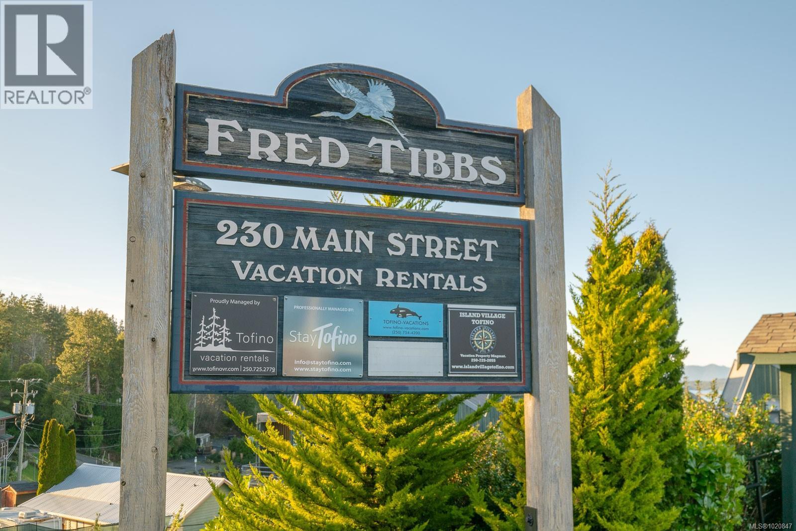 208 230 Main St, Tofino